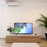 Vitan Central Oasis - Free Secured Private Parking - Self Check-In -