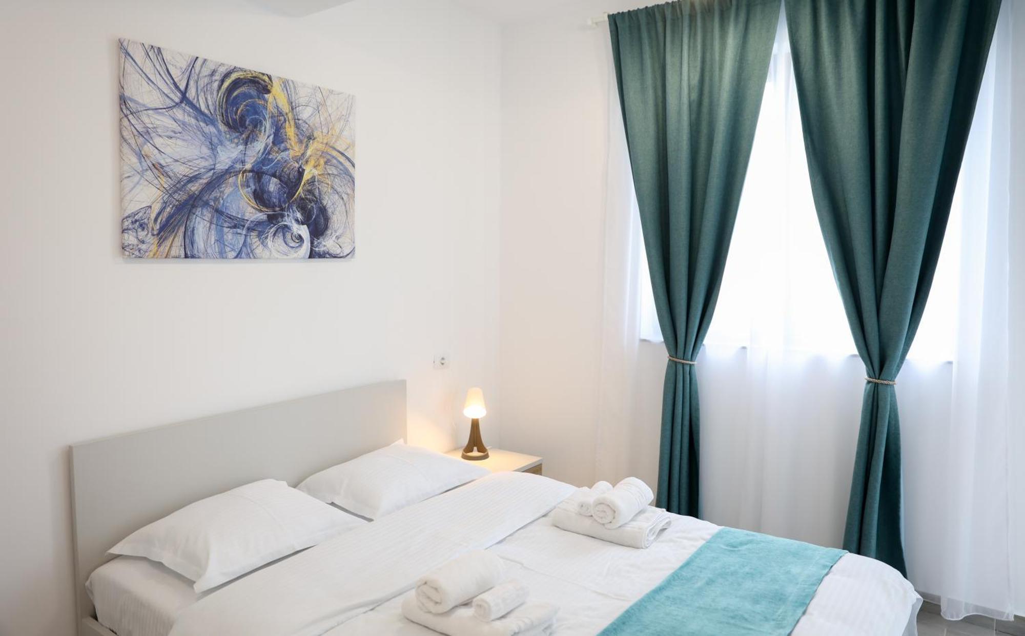 Vitan Oasis - Free Secured Private Parking - Self Check-in - Apartment *